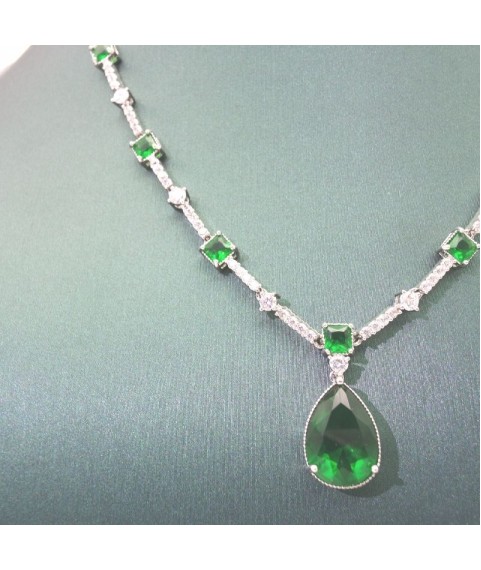 Natural Emeral with full jewel necklace
